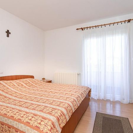 2-Bedroom Krk Apartment - Near Krk Beaches & Town! Krk Town Exteriér fotografie