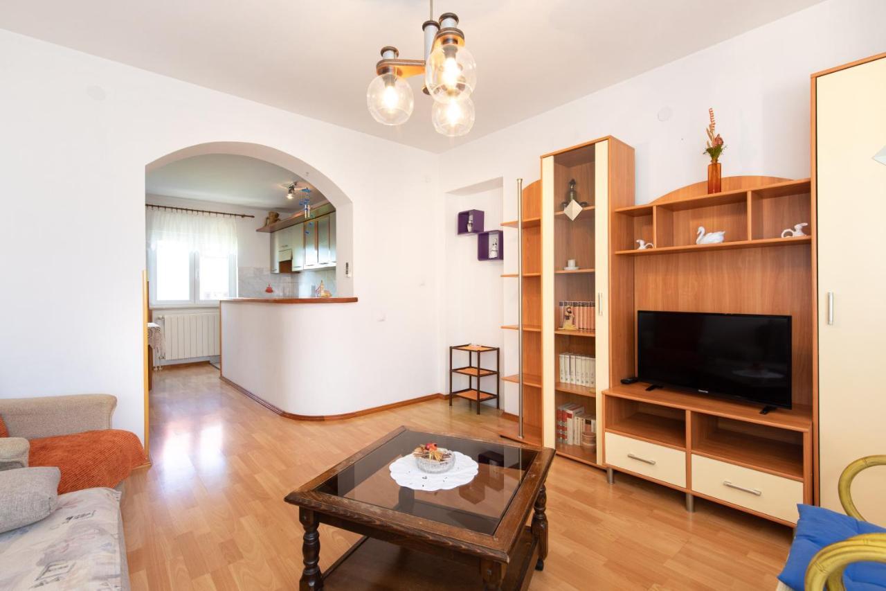 2-Bedroom Krk Apartment - Near Krk Beaches & Town! Krk Town Exteriér fotografie