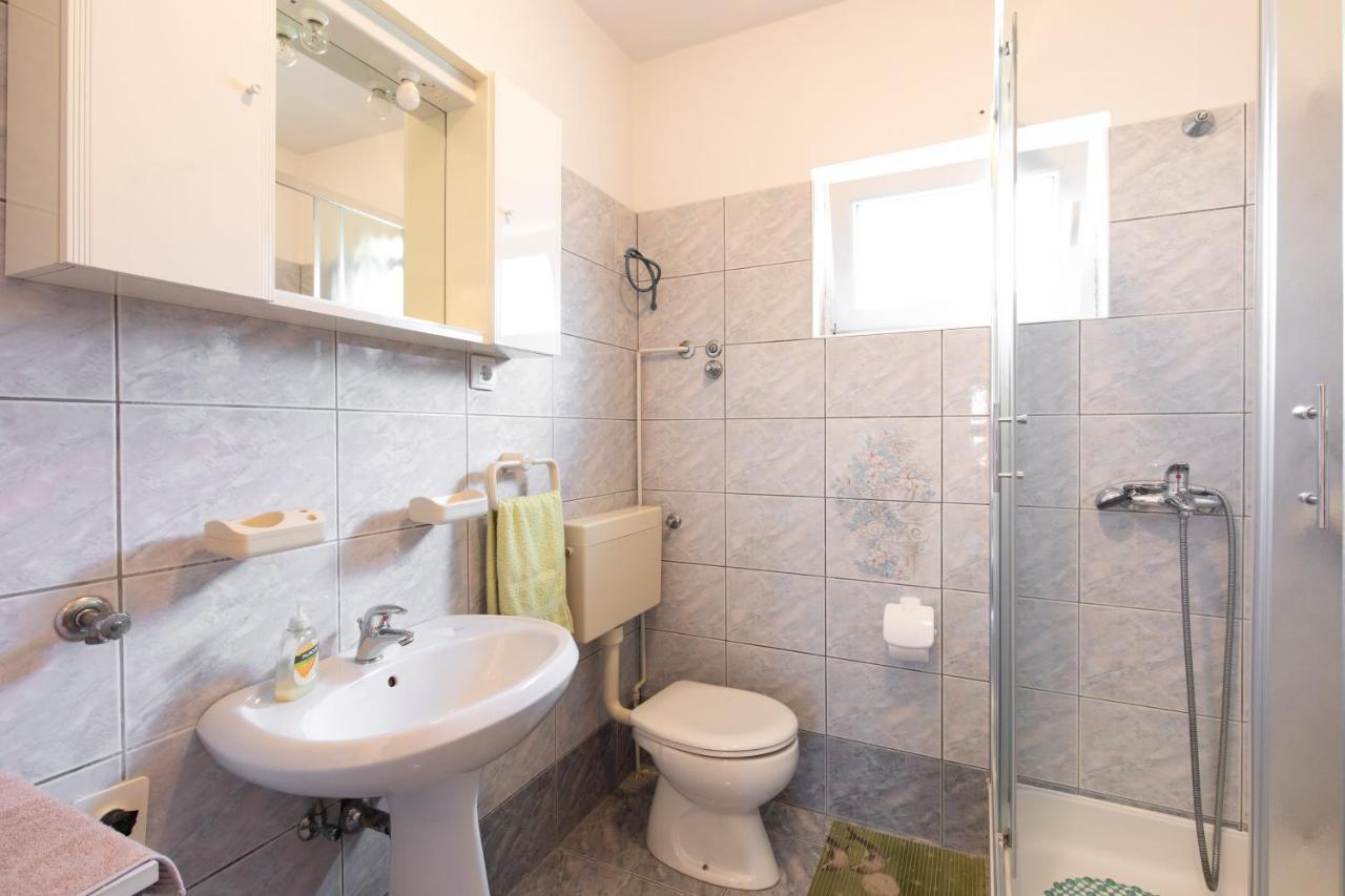 2-Bedroom Krk Apartment - Near Krk Beaches & Town! Krk Town Exteriér fotografie